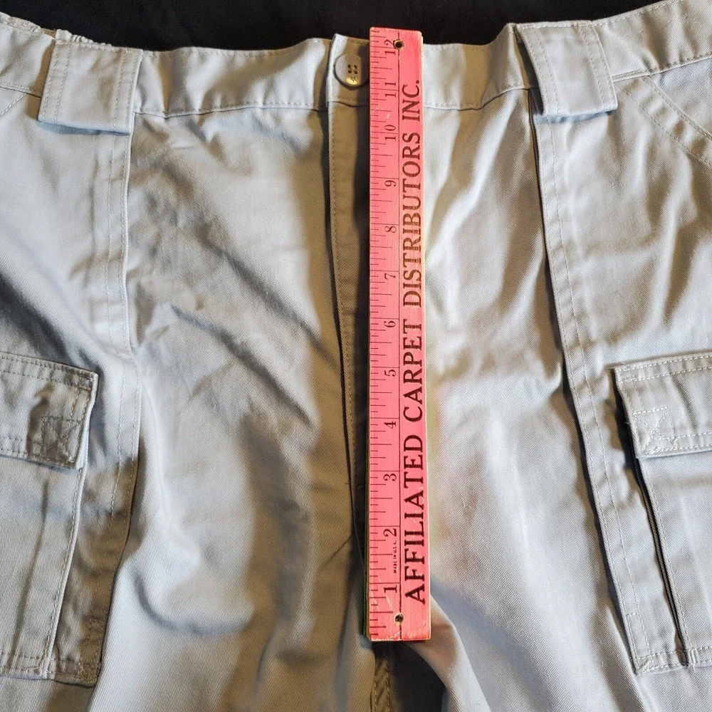 Weekender Cargo Hiking Shorts Men's 42x5 Ceige Comfort Stretch‎ Waist Outdoor